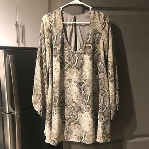 Show Me Your MuMu Donna Michelle Tunic Size M